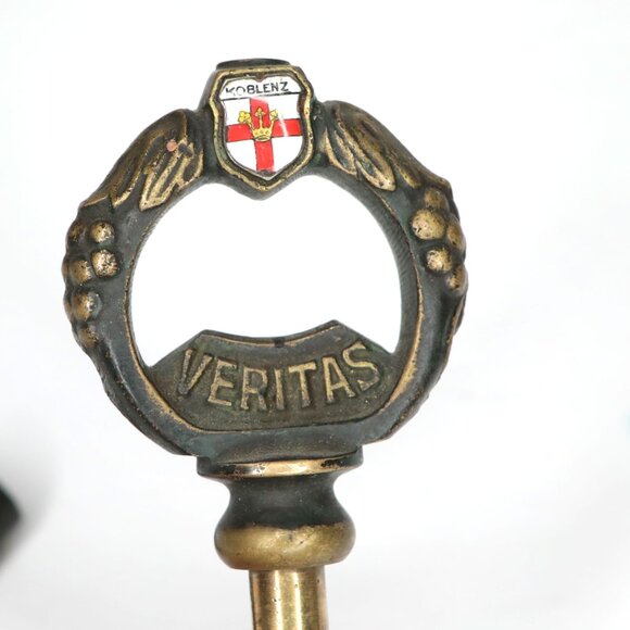 Vintage German Antique Brass Key Corkscrew In Vino Veritas Koblenz Gold Bar - Picture 4 of 8
